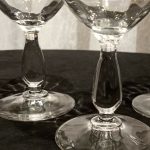 Vintage Needle Etched Gold Encrusted Rimmed Wine Glasses Italy 6" - Image 4